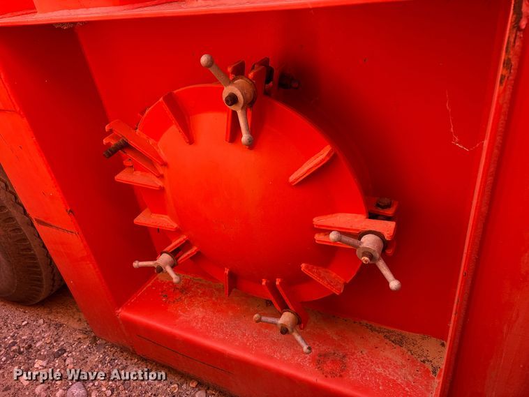 image for item EU0229 2012 Dragon Products frac tank trailer