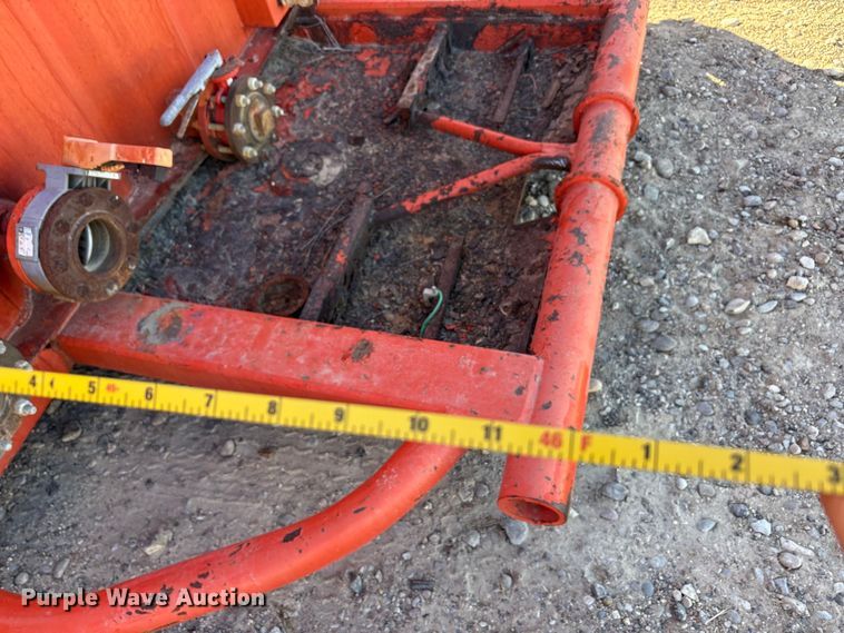 image for item EU0229 2012 Dragon Products frac tank trailer