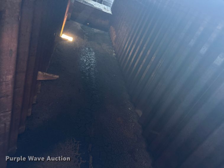 image for item EU0229 2012 Dragon Products frac tank trailer