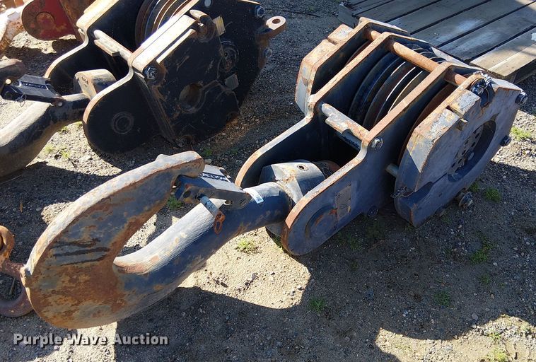 image for item EU2614 Johnson Blocks ORJ 80ON 16RIC crane block and hook