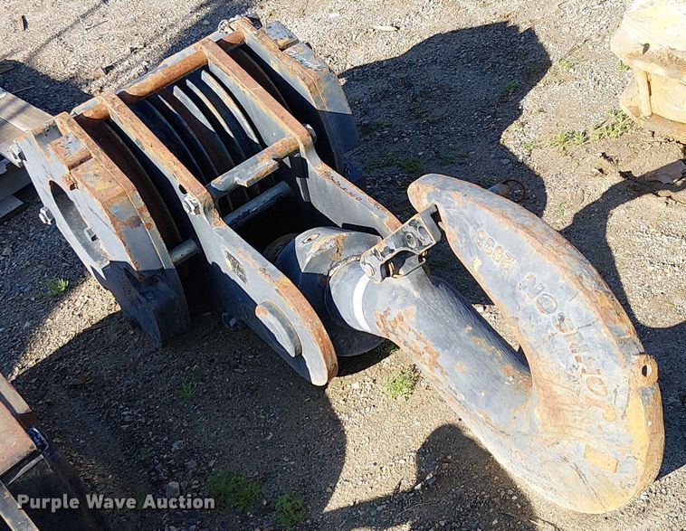 image for item EU2614 Johnson Blocks ORJ 80ON 16RIC crane block and hook