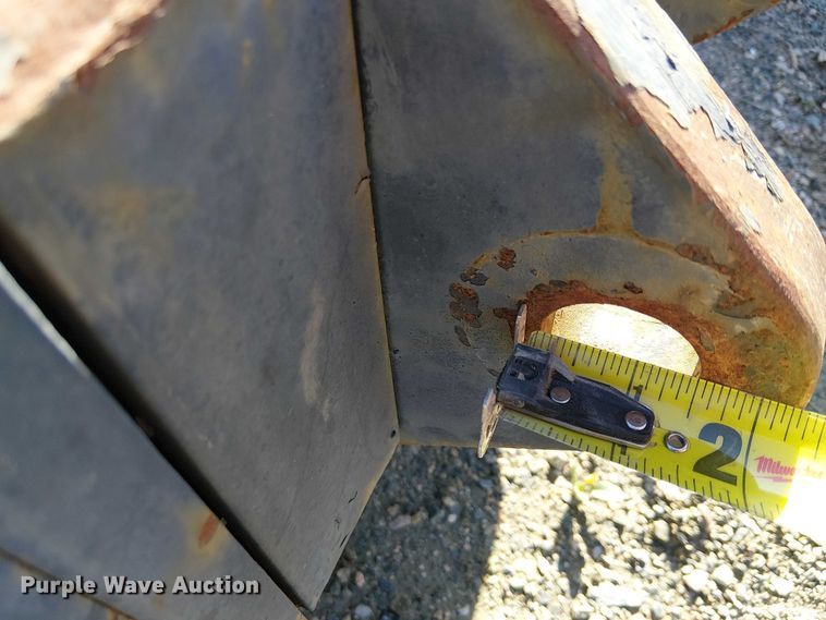 image for item EU2614 Johnson Blocks ORJ 80ON 16RIC crane block and hook