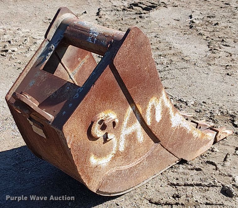 image for item EU2620 CP bucket