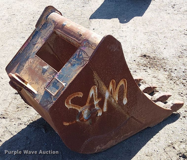 image for item EU2621 CP bucket