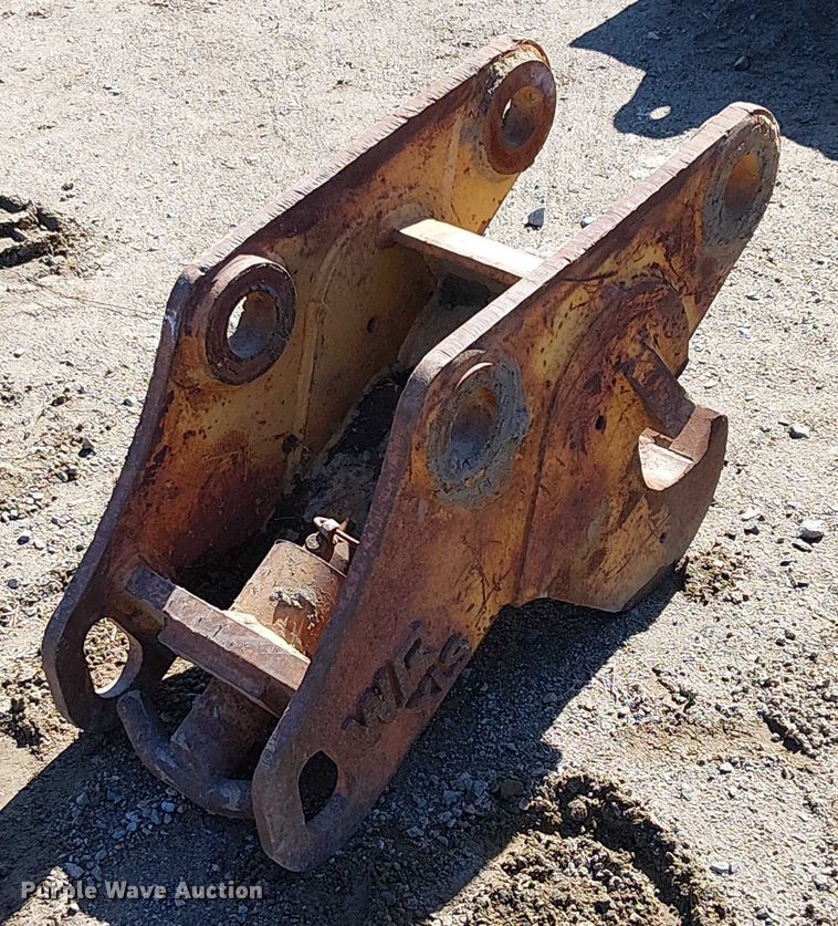 image for item EU2622 Woods 40310 quick coupler