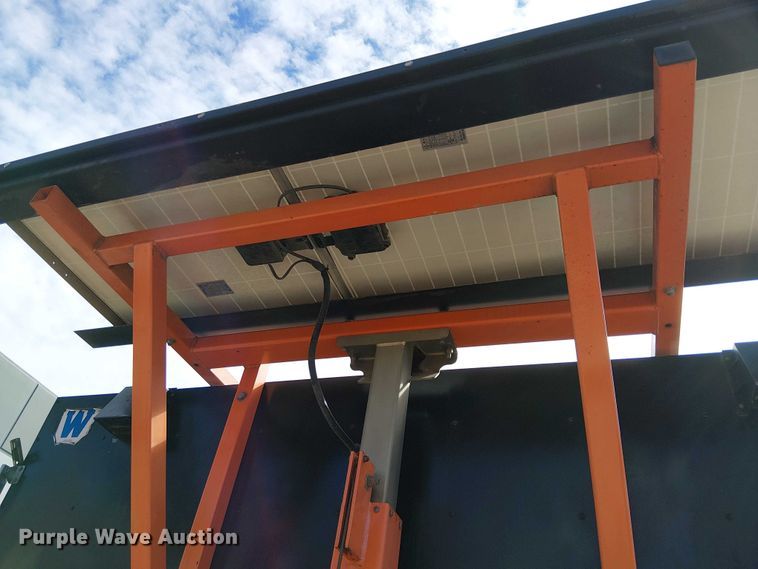 image for item EU2626 2014 Wanco WVT-3 message board trailer