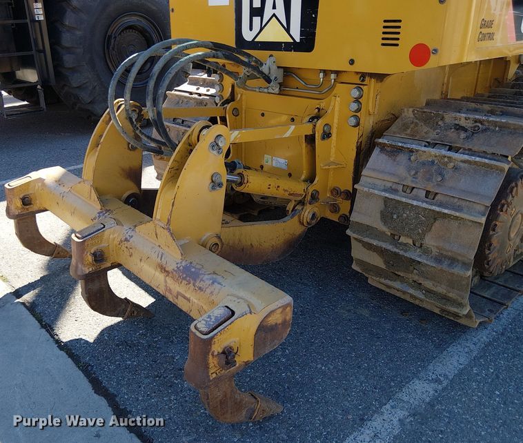 image for item EU2630 2015 Caterpillar D5K2LK dozer