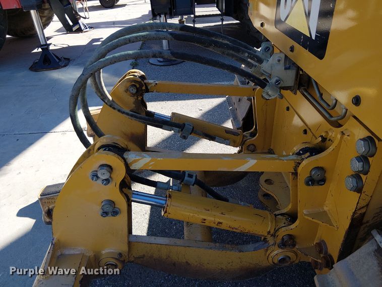 image for item EU2630 2015 Caterpillar D5K2LK dozer