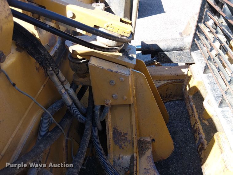 image for item EU2630 2015 Caterpillar D5K2LK dozer