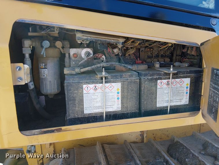 image for item EU2630 2015 Caterpillar D5K2LK dozer