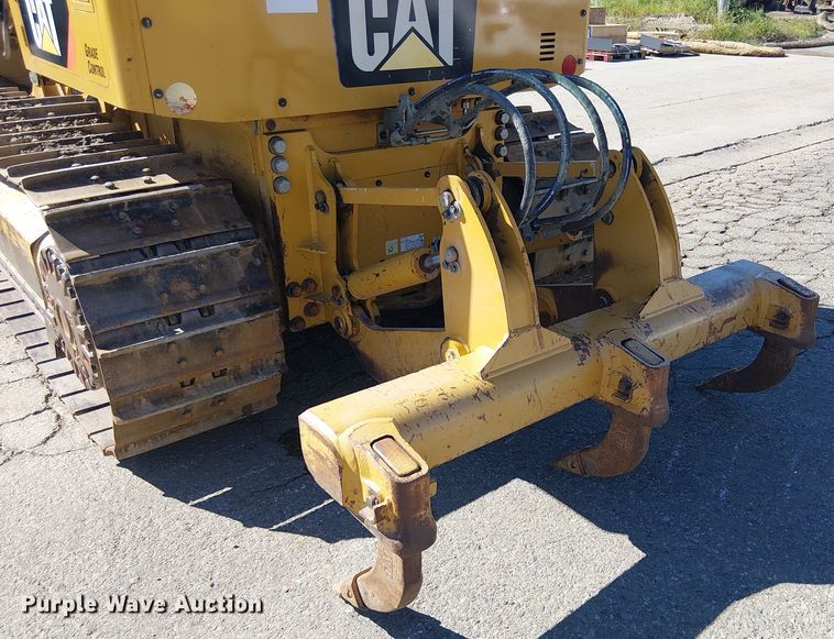 image for item EU2630 2015 Caterpillar D5K2LK dozer