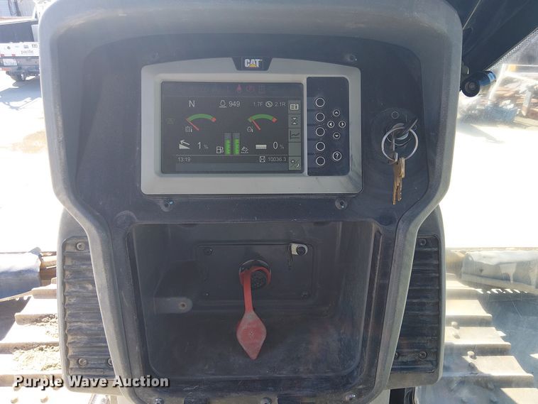 image for item EU2630 2015 Caterpillar D5K2LK dozer