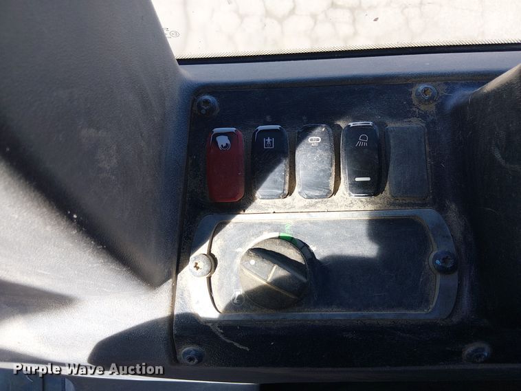 image for item EU2630 2015 Caterpillar D5K2LK dozer