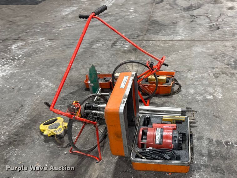 image for item EU4115 Surveying equipment