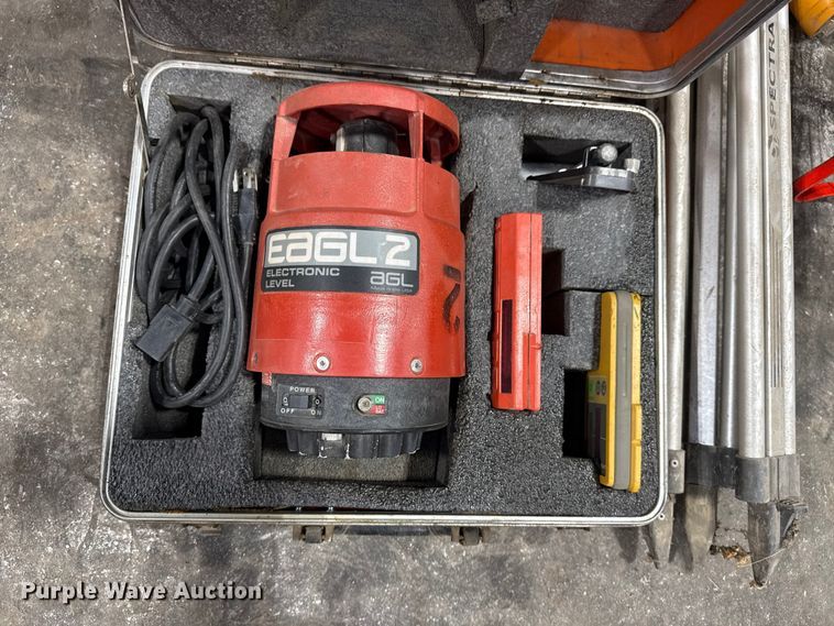 image for item EU4115 Surveying equipment