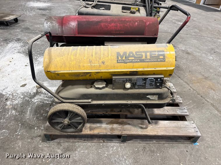 image for item EU4118 (2) portable heaters