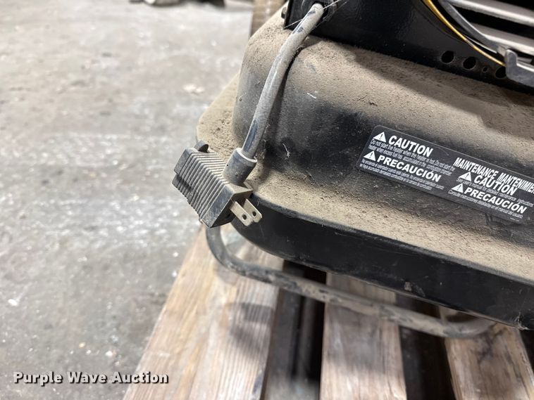 image for item EU4118 (2) portable heaters