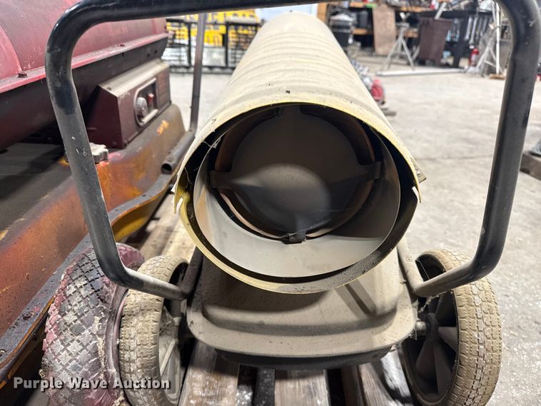 image for item EU4118 (2) portable heaters