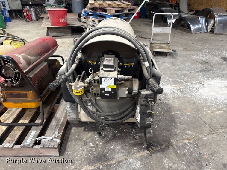 image for item EU4118 (2) portable heaters