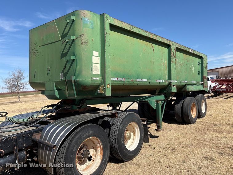 image for item EU4896 1996 Travis Body & Trailer S99 end dump trailer