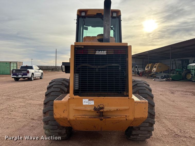 image for item EU4916 2000 Case 621C wheel loader