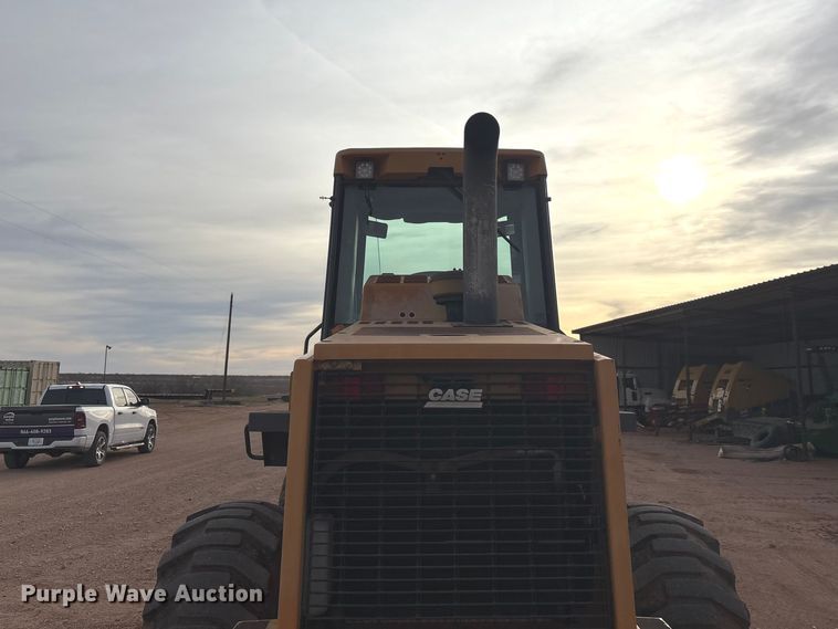 image for item EU4916 2000 Case 621C wheel loader