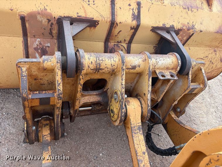 image for item EU4916 2000 Case 621C wheel loader