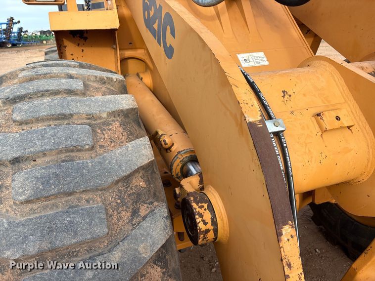 image for item EU4916 2000 Case 621C wheel loader