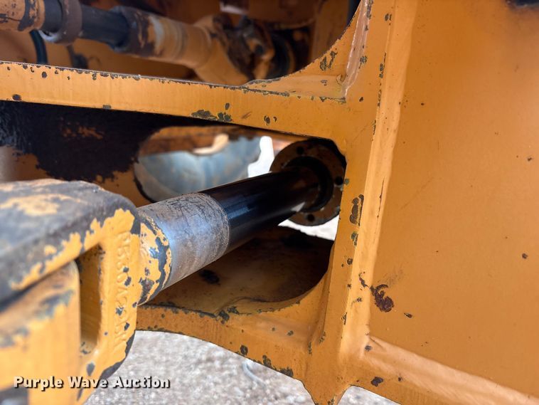 image for item EU4916 2000 Case 621C wheel loader