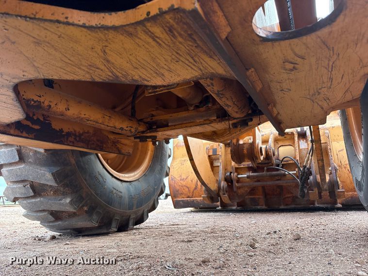 image for item EU4916 2000 Case 621C wheel loader