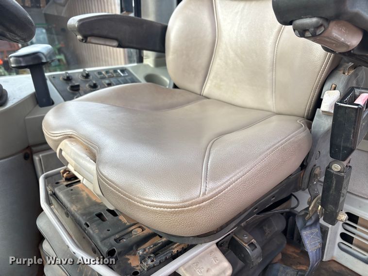 image for item EU4916 2000 Case 621C wheel loader