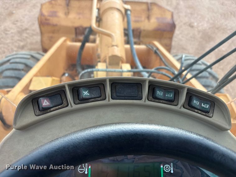 image for item EU4916 2000 Case 621C wheel loader