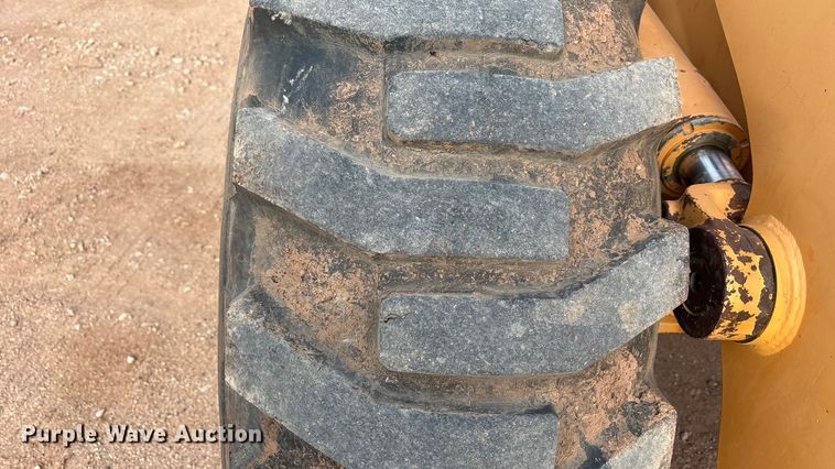 image for item EU4916 2000 Case 621C wheel loader