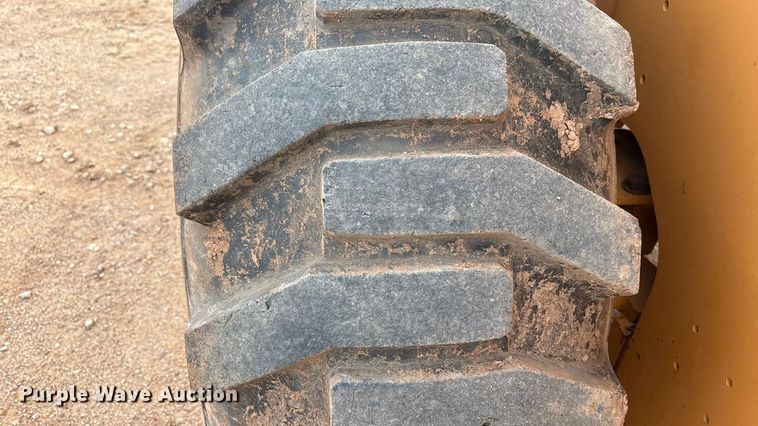 image for item EU4916 2000 Case 621C wheel loader