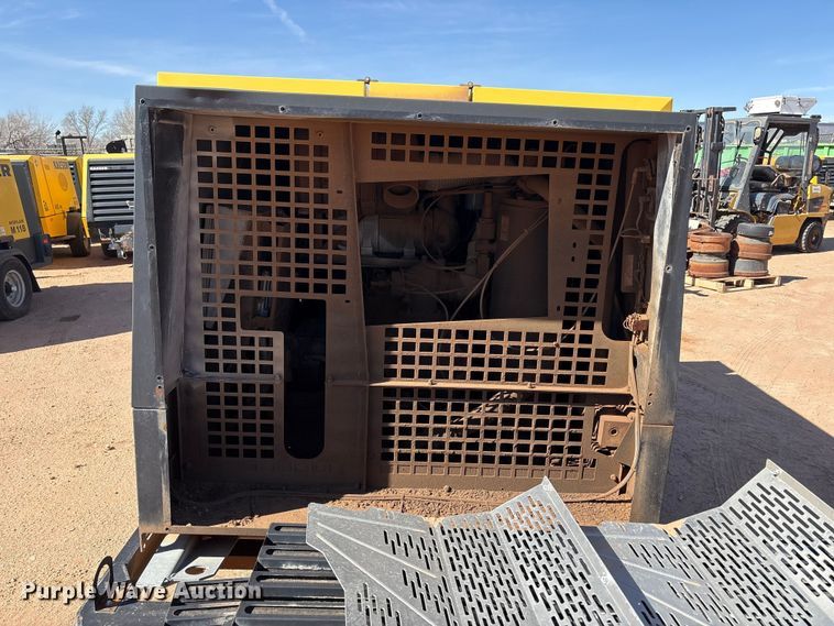 image for item EU4919 2015 Kaeser M114 air compressor