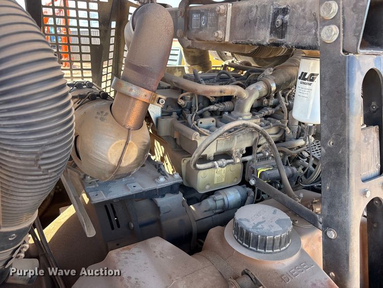 image for item EU4919 2015 Kaeser M114 air compressor