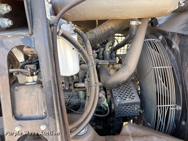 image for item EU4919 2015 Kaeser M114 air compressor