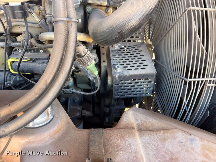 image for item EU4919 2015 Kaeser M114 air compressor