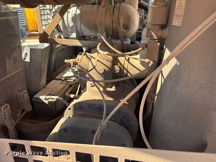 image for item EU4919 2015 Kaeser M114 air compressor