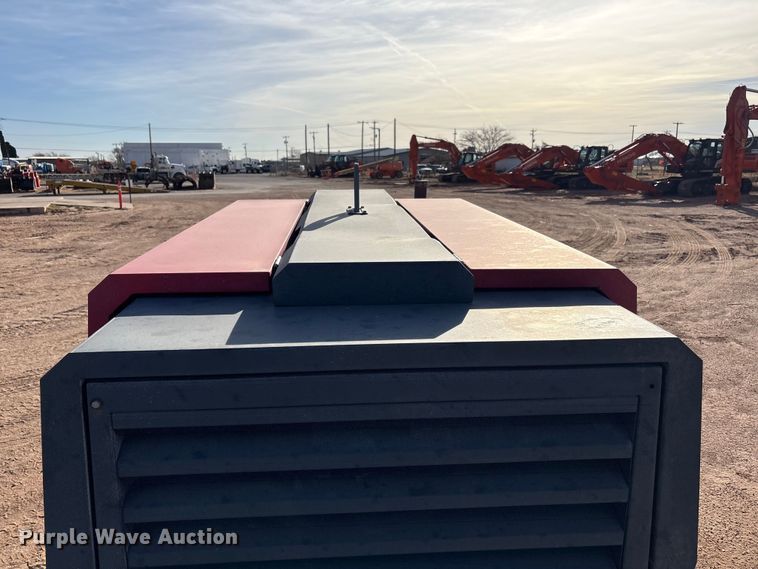 image for item EU4920 Chicago pneumatic CPS 400-150 JD8 air compressor