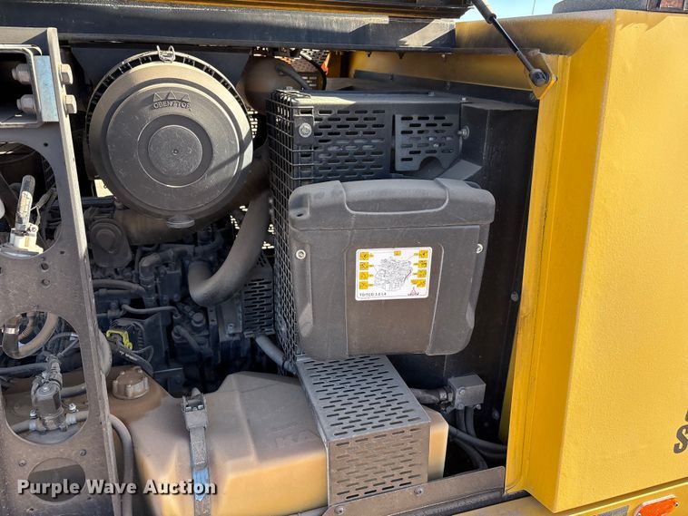 image for item EU4923 Kaeser M118 air compressor