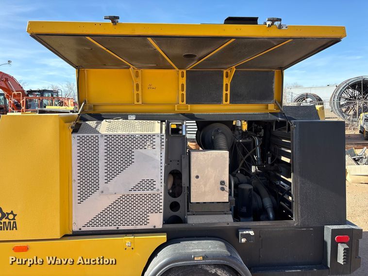 image for item EU4923 Kaeser M118 air compressor