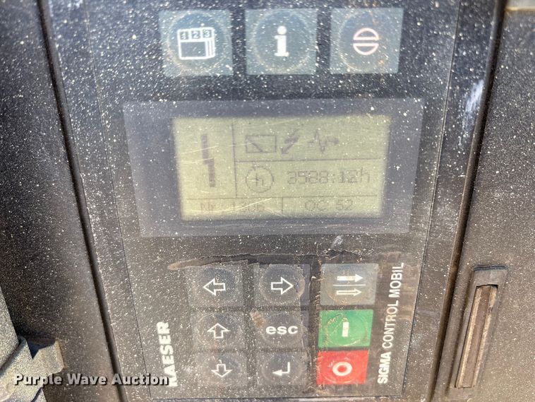 image for item EU4924 2022 Kaeser M118 air compressor