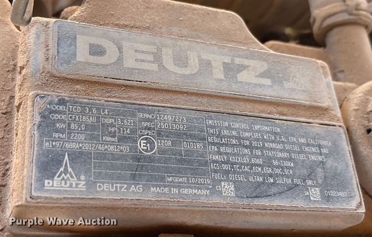 image for item EU4924 2022 Kaeser M118 air compressor