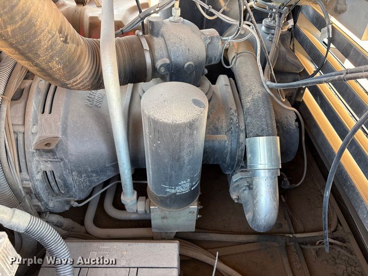 image for item EU4924 2022 Kaeser M118 air compressor