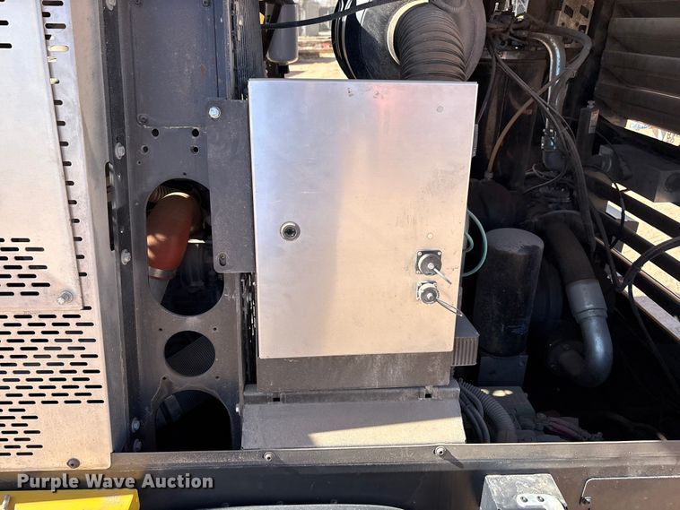 image for item EU4925 Kaeser M118 air compressor