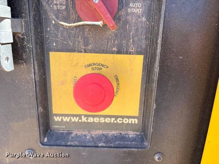 image for item EU4926 2022 Kaeser M118 air compressor