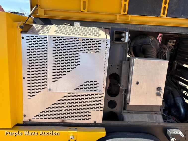 image for item EU4929 Kaeser M118 air compressor