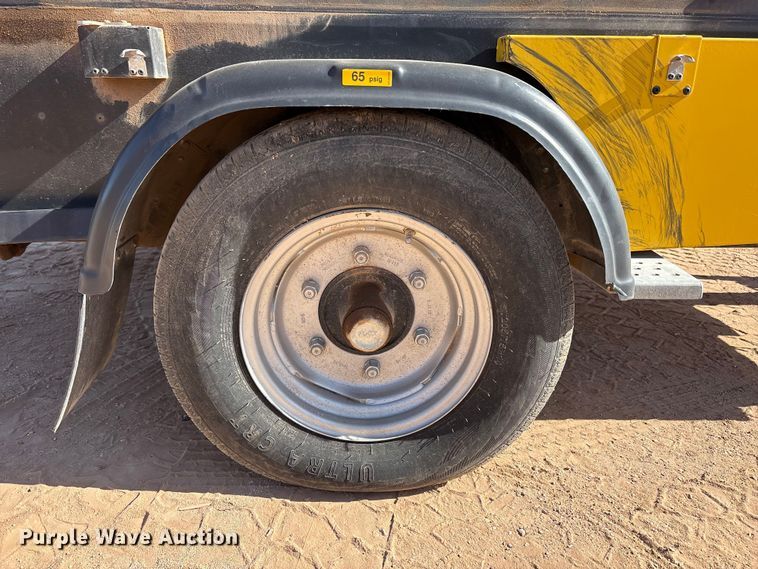 image for item EU4929 Kaeser M118 air compressor