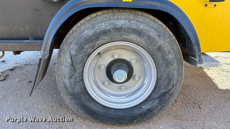 image for item EU4933 2022 Kaeser M118 air compressor